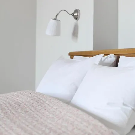 Lovely, View Apartment, Centre Апартаменты *