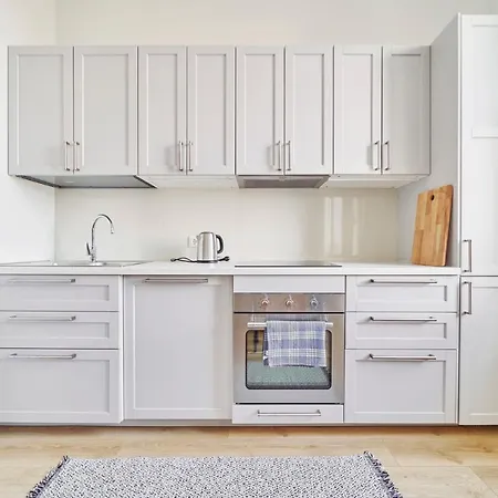 Lovely, View Apartment, Centre Апартаменти *